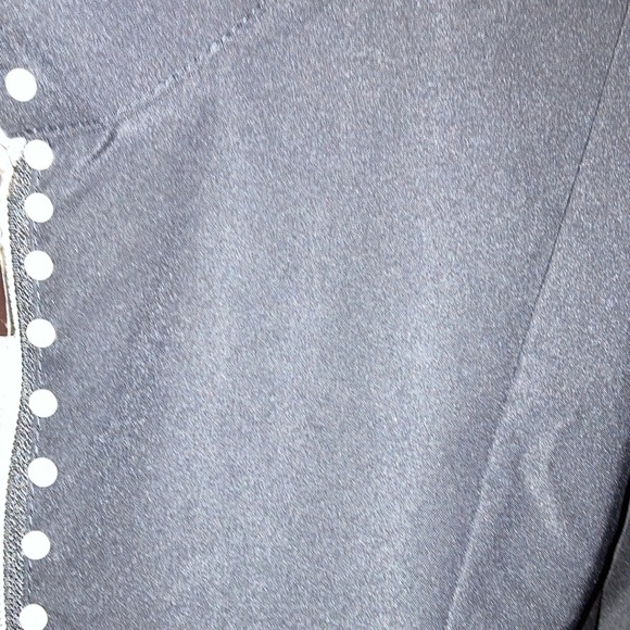 CLEARANCE!!!NEW w/Tags black & pearl windbreaker. This one is stunning!🥰♠️♠️ - Picture 12 of 17